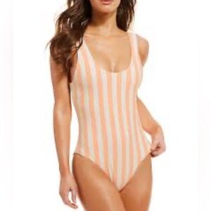 New with A tag Giani Bini one piece swim suit